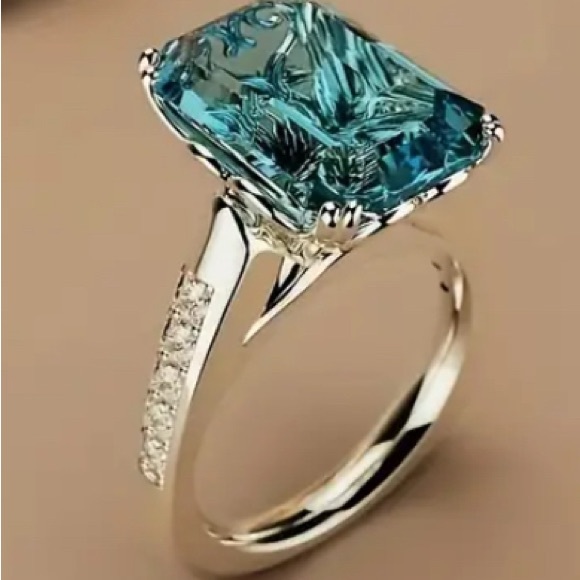 Elegant Blue Gemstone S925 Sterling Silver Ring Size 8 - Picture 1 of 4